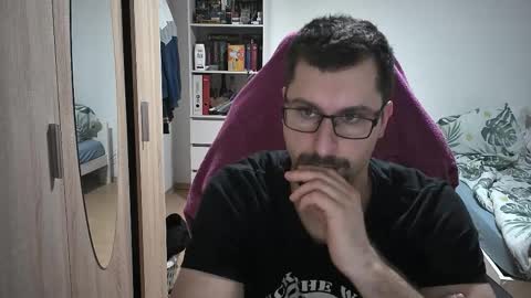 King Dan online show from 10/30/25, 07:58