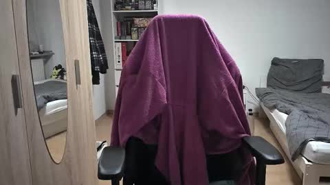 King Dan online show from 11/23/25, 07:35