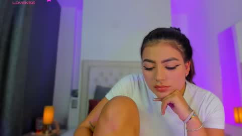 Snapshot of dana_haze chatting on 02/22/25, 05:23 Dana online show from 02/22/25, 05:23