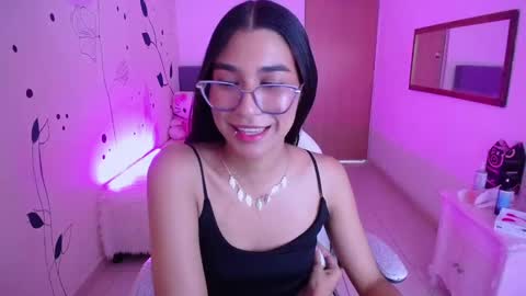 Snapshot of dana_paula chatting on 02/19/25, 06:54 dana_paula online show from 02/19/25, 06:54
