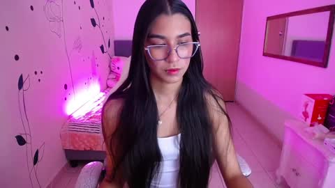 Snapshot of dana_paula chatting on 02/24/25, 11:54 dana_paula online show from 02/24/25, 11:54