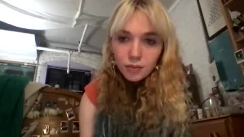 Snapshot of danceissexisbeauty2 chatting on 11/28/25, 03:53 Your submissive patient online show from 11/28/25, 03:53