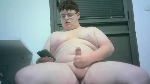Snapshot of danchub31 chatting on 09/23/25, 10:02 danchub31 online show from 09/23/25, 10:02