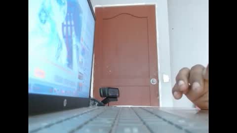 Snapshot of dangerhook chatting on 11/16/25, 06:57 dangerhook online show from 11/16/25, 06:57