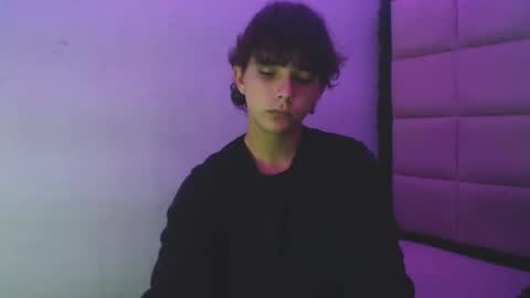 dani_cumboy online show from 12/15/24, 03:02