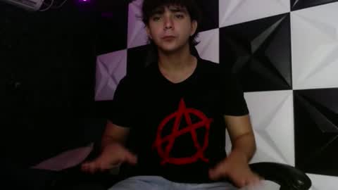 dani_cumboy online show from 01/07/25, 02:42