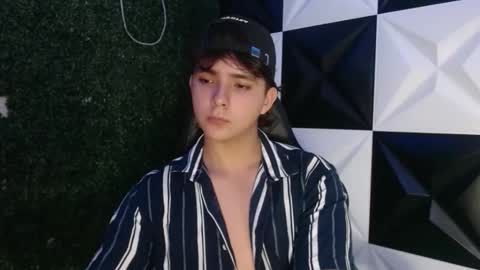 dani_cumboy online show from 02/24/25, 04:49