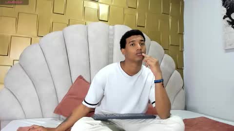 Snapshot of dani_dick_ chatting on 09/16/25, 02:34 Daniel online show from 09/16/25, 02:34