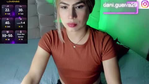 dani online show from 11/18/25, 03:01