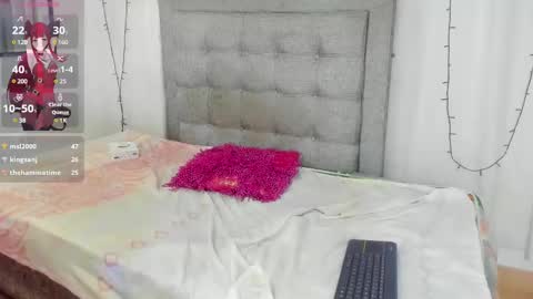 dani_lue online show from 12/18/24, 05:52