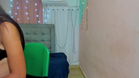 dani_lue online show from 01/25/25, 11:44