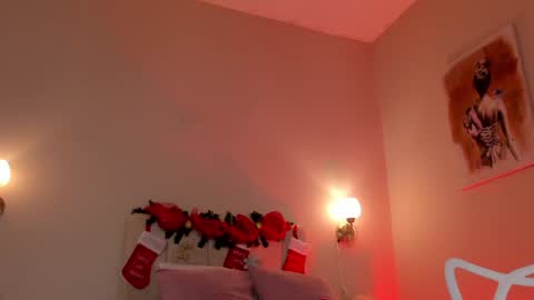 Hi I am Dani online show from 12/29/24, 03:13