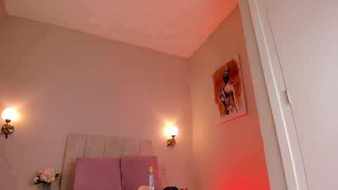 Hi I am Dani online show from 02/07/25, 11:45