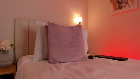 Hi I am Dani online show from 02/07/25, 05:51