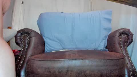 Snapshot of danidollxxx chatting on 01/18/25, 05:41 danidollxxx online show from 01/18/25, 05:41