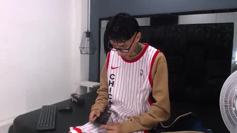 Daniel Delux  online show from 11/02/25, 11:12