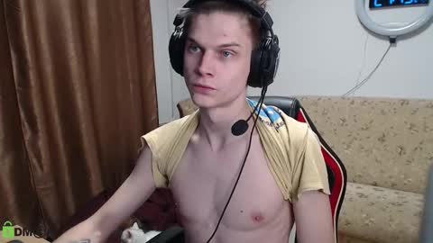 Daniel online show from 02/11/25, 07:48