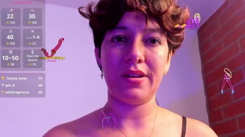 Snapshot of daniela_giraldo88 chatting on 12/07/24, 11:40 Daniela online show from 12/07/24, 11:40
