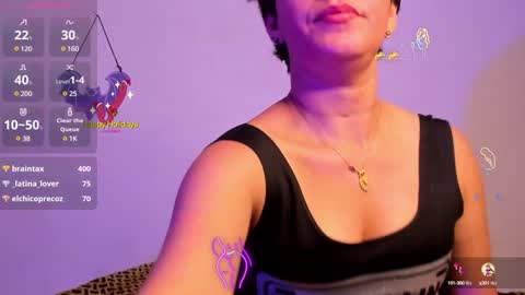 Snapshot of daniela_giraldo88 chatting on 12/10/24, 11:51 Daniela online show from 12/10/24, 11:51