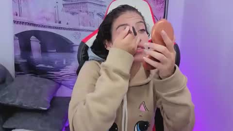 daniela_rivasthll online show from 11/24/25, 03:50