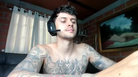 Snapshot of daniele_bunny chatting on 02/12/25, 05:26 Daniele Bunny online show from 02/12/25, 05:26