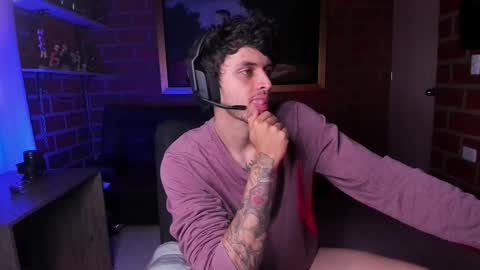 Daniele Bunny online show from 10/08/25, 03:53