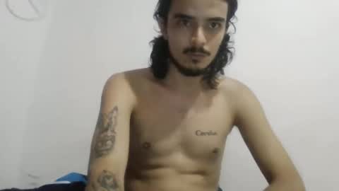 Snapshot of danielhot17 chatting on 10/31/25, 02:01 DANIEL online show from 10/31/25, 02:01