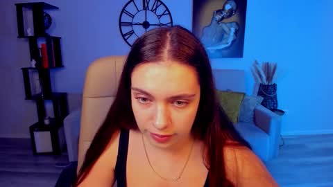 Daniella online show from 10/07/25, 07:16