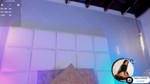 Snapshot of danii_hill chatting on 11/22/25, 04:55 Danii online show from 11/22/25, 04:55