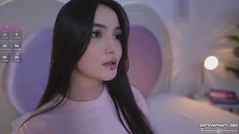 Snapshot of danii_xoxo chatting on 12/07/24, 02:53 online show from 12/07/24, 02:53