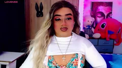 danipein online show from 10/22/25, 11:10