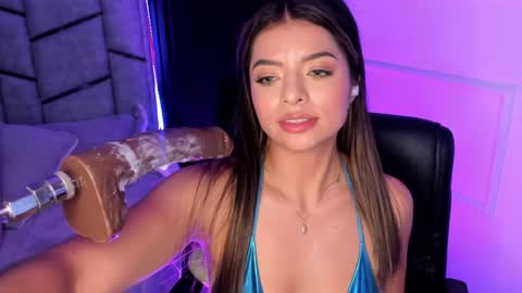 Snapshot of daniphoenixx chatting on 01/25/25, 02:15 Dani Phonenix online show from 01/25/25, 02:15