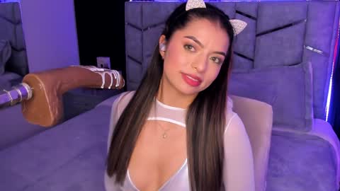 Snapshot of daniphoenixx chatting on 01/29/25, 10:32 Dani Phonenix online show from 01/29/25, 10:32