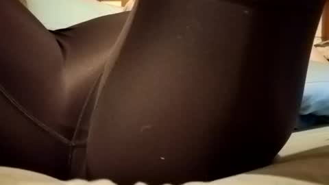 Snapshot of danks15 chatting on 02/23/25, 02:51 Danks15 online show from 02/23/25, 02:51