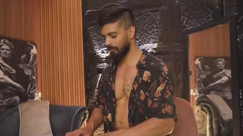 Dann saenz online show from 10/11/25, 01:49