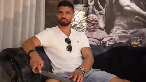 Dann saenz online show from 11/21/25, 04:16