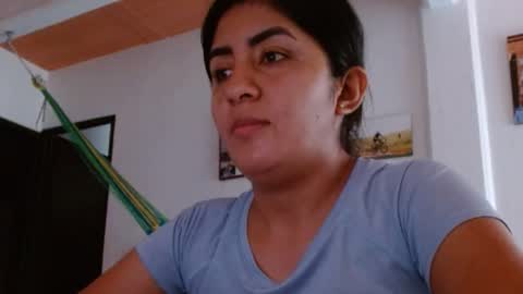 Snapshot of danna_peterson chatting on 02/12/25, 09:01 Danna online show from 02/12/25, 09:01