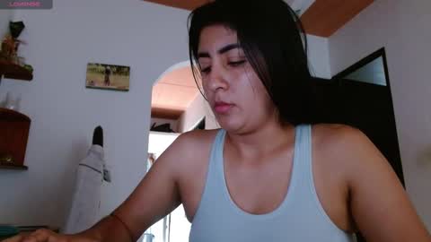 Snapshot of danna_peterson chatting on 03/12/25, 06:44 Danna online show from 03/12/25, 06:44