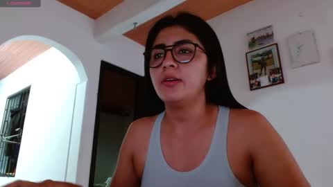 Snapshot of danna_peterson chatting on 03/12/25, 09:45 Danna online show from 03/12/25, 09:45