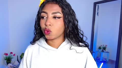 Danna online show from 02/04/25, 08:02