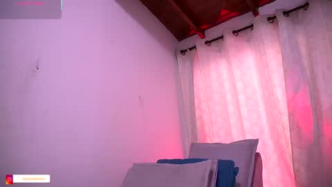 Danna Berlin  online show from 10/09/25, 07:34