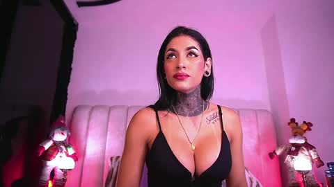 Danna Berlin  online show from 11/08/25, 07:12