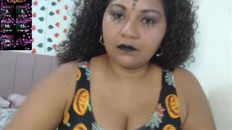 dannaberlin_0 online show from 10/19/25, 02:18