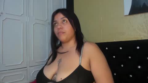 Danna Garza online show from 02/12/25, 08:16