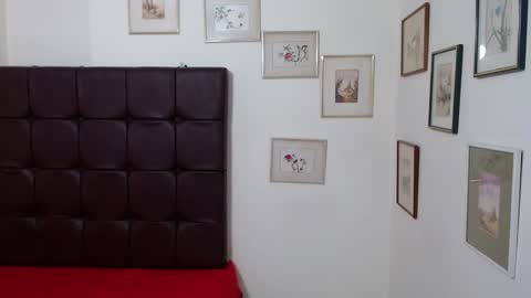 Danna online show from 01/31/25, 05:42