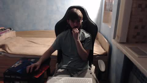 Snapshot of danny634 chatting on 12/09/24, 03:29 Danny online show from 12/09/24, 03:29