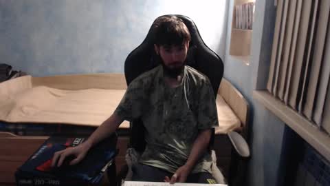 Snapshot of danny634 chatting on 10/01/25, 01:00 Danny online show from 10/01/25, 01:00