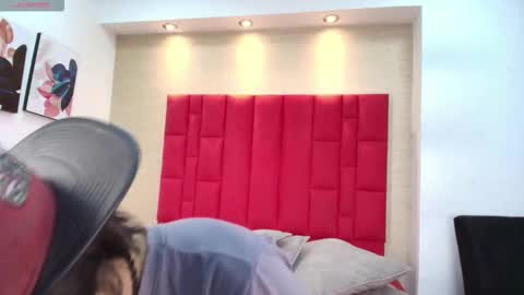 Danny online show from 11/04/25, 01:21