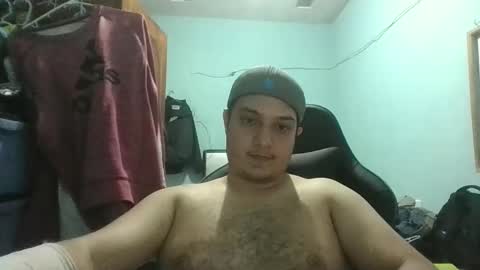 Snapshot of dannygar97 chatting on 11/25/25, 12:21 dannygar97 online show from 11/25/25, 12:21