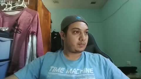 Snapshot of dannygar97 chatting on 11/25/25, 05:24 dannygar97 online show from 11/25/25, 05:24